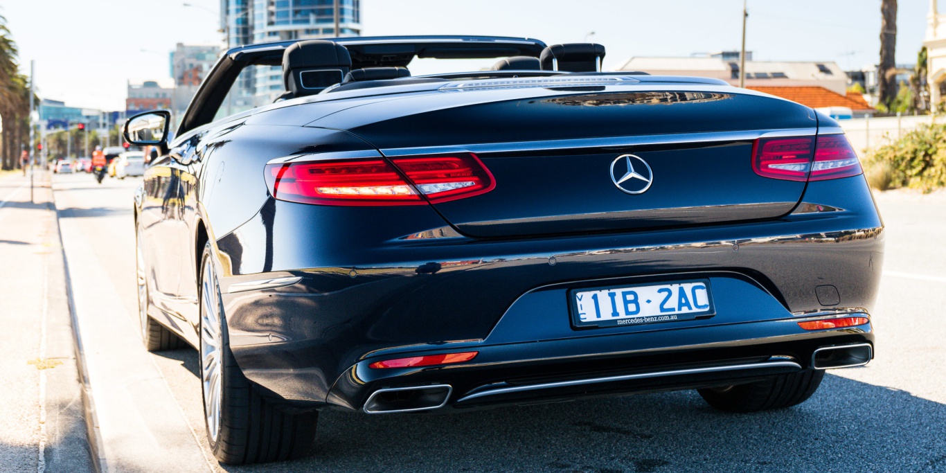 2017%20Mercedes-Benz%20S500%20Cabriolet%2002.jpg