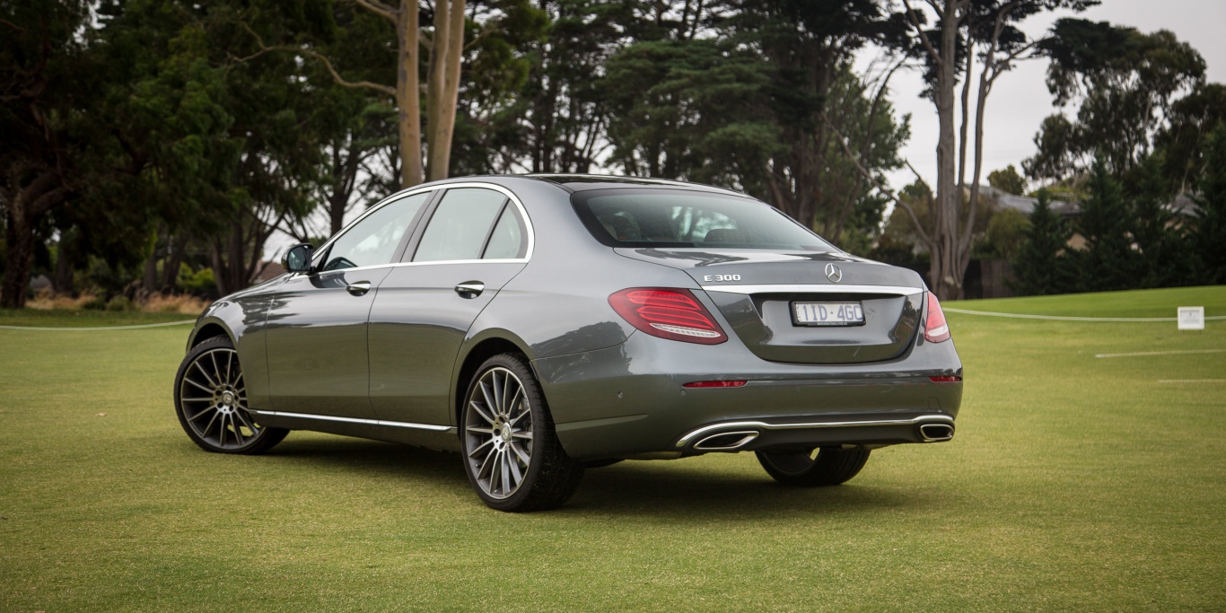 20170508%20Mercedes-Benz%20E300%2003.jpg