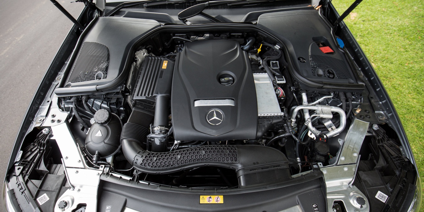 20170508%20Mercedes-Benz%20E300%20044.jpg