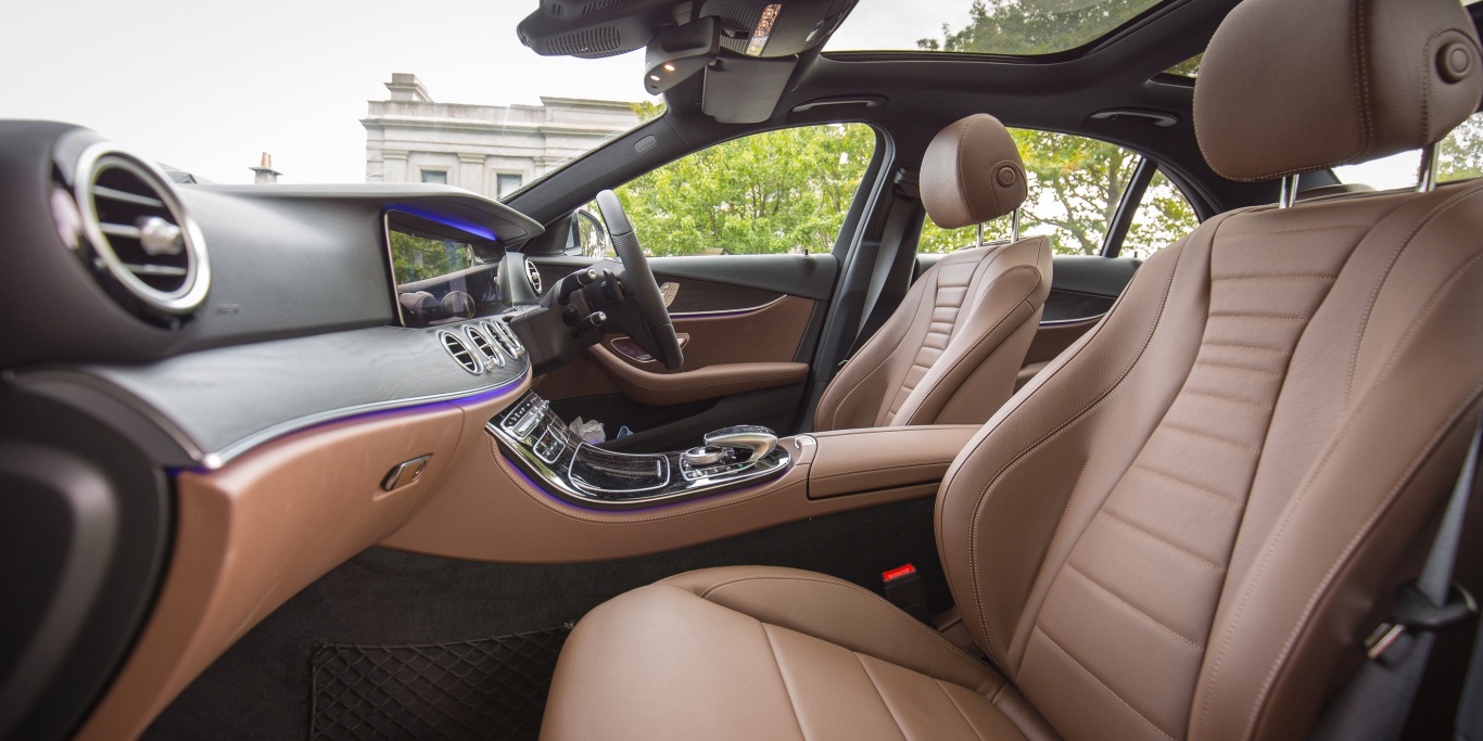 20170508%20Mercedes-Benz%20E300%2006.jpg